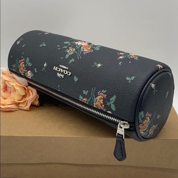 COACH MAKEUP BRUSH HOLDER WITH ROSE BOUQUET PRINT - Picture 6 of 12
